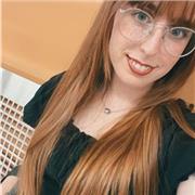 Profesora de matemáticas, lengua e inglés apta para todas las edades hasta secundaria.