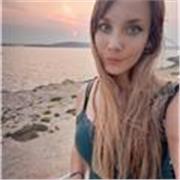 Spanish teacher for all ages, helping you to communicate like a native