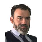 Profesor de contabilidad, apto para todos los niveles y edades.