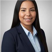 Docente de inglés con experiencia enseñando a niños y adultos