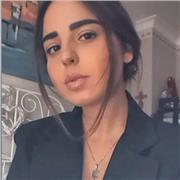 Diplomata liceo classico , disponibile e cordiale