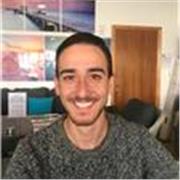Profesor con estudios en Administracion y Direccion de Empresas, enfocado en la enseñanza de matemáticas, economía a todos los niveles, desde primaria a Universidad
