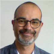 Profesor de piano apto para todas las edades y niveles, piano clásico y moderno. Soporte al canto