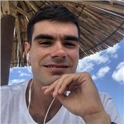 Profesor de portugués. Con más de tres años de experiencia en el área de la enseñanza de idiomas