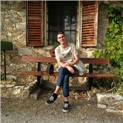 Sono un insegnante madrelingua tedesca. Le mie materie sono matematica e filosofia