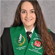 Graduada en Terapia ocupacional con bachiller científico imparte clases de apoyo primaria y secundaria online y presencial