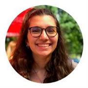 Ragazza disponibile per conversazioni per praticare il proprio italiano