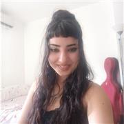 Estudiantes de violonchelo desde grado elemental a 3° de grado medio. También se ofrecen clases de Lenguaje musical.