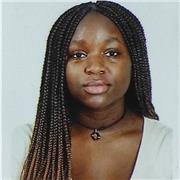 Soy estudiante de educación con inglés avanzado, puedo ayudar con la pronunciación y a hacer los deberes