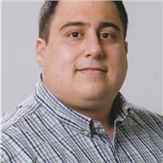 Titulado Superior de Música en la especialidad de Percusión con más de 20 años de experiencia. Oposiciones maestros de música