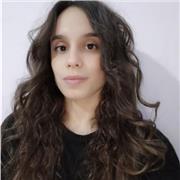 Doy clases particulares de cualquier materia de primaria y bastantes de secundaria. Estoy graduada en periodismo