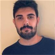 Tutor con esperienza a disposizione per aiutarti nei tuoi compiti estivi per le materie umanistiche!