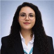 English teacher who loves to chat! Let's talk about your interests and make you feel more confident in English!