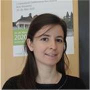 Diplômée d'un master de neurosciences cognitives comportementales (avec une mineure en histoire et philosophie de la technique) à Sciences Sorbonne Universités, je donne des cours de maths, svt, philosophie et anglais de la primaire à la terminale. Je m