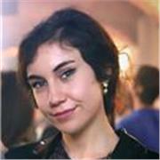 Studentessa universitaria con certificazione B2 si offre per traduzioni di testi, capitoli, documenti ecc