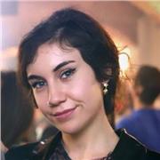 Studentessa universitaria con certificazione B2 si offre per traduzioni di testi, capitoli, documenti ecc