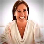 Profesor de desarrollo personal y profesional dirigido a todas los ejecutivos con ganas de cambiar en su vida laboral.