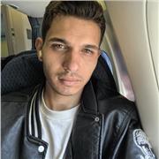 Migliora il tuo inglese con un insegnante qualificato e paziente