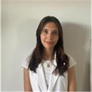 Profesora de Inglés y Francés con nivel avanzado.