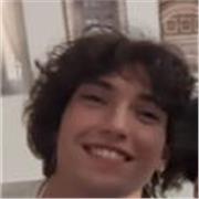 Offro lezioni a ragazzi delle medie e nei prima di scuola superiori per materie come chimica, biologia, scienze e matematica