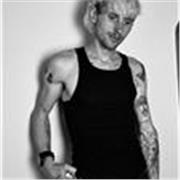 Evidence-based nutrition coach empowering sustainable, lifelong healthy habits.