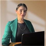 Psicóloga con experiencia docente, apta para todas las edades. 