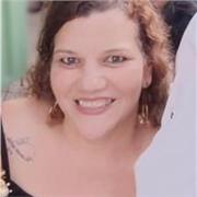 Professora há 33 anos, experiência de 29 com aulas particulares. Tem disponibilidade de ir a domicílio