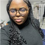 Etudiante bilingue qui s'exprime parfaitement en anglais et qui peux donner des cours d'anglais de la primaire jusqu'au lycée