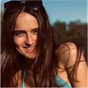 Sono una studentessa universitaria e sono disponibile per lezioni per elementari/medie/ bienni superiori