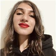 Laureanda in lingue impartisce lezioni di spagnolo e italiano a studenti di scuole medie e liceo