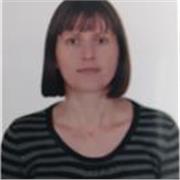 English teacher with 20 years' experience in both beginner and advanced classes. 