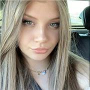 RAGAZZA 5º ANNO LICEO LINGUISTICO, OFFRO RIPETIZIONI DI INGLESE E ITALIANO PER ELEMENTARI, MEDIE E SUPERIORI