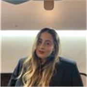 Sono una ragazza che si sta laureando offro lezioni di letteratura e storia