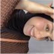 Me defino como una profesora comprometida, cercana y vocacional, con interés en acompañar a mis alumnos en su desarrollo académico