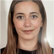 Maestra de primaria con posibilidad en trabajar con niños de primero y Segundo de la ESO