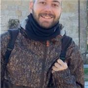 Doy clases particulares de toda Primaria y algunas asignaturas de Secundaria, tengo experiencia demostrada como funcionario ya en colegios. Me adapto a cualquier ritmo de aprendizaje y objetivo a conseguir