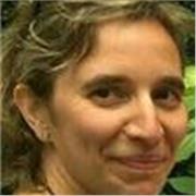 Profesora especialista en acompañamiento, tutorización y materias de Ciencias Sociales. 