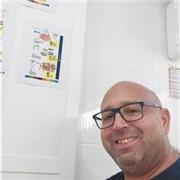 Profesor de árabe apto para todas las edades.