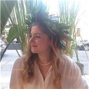 laureata in ingegneria impartisce lezioni per scuola media e liceo