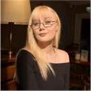 1:1 Graduate of Curatorial Studies and Studio Art, History of Art and Visual Culture Master's Student at University of Oxford 