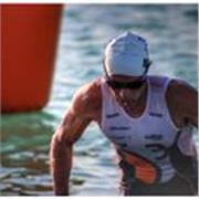 Profesor con titulo internacional nivel I de Triatlón,  con más de 20 años de experiencia 