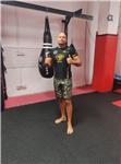 Defensa personal y MMA. Artes marciales y entrenamiento físico