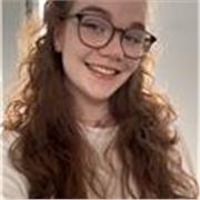 Deutsch-Tutorin für Kinder aller Altersstufen. Ich helfe den AnfängerInnen, aber auch denen, die kurz vorm Abschluss stehen.