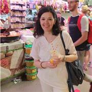 mejoras la postura , relajacion y conexion con tu cuerpo y mente