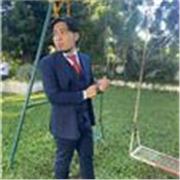 Maestro de apoyo escolar especializado en artes dramáticas y expresión oral