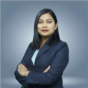 English Tutor helping students improve language skills quickly.