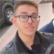 Clases de Matemáticas y Física desde ESO a Bachiller, actualmente cursando 4to año de Ingeniería Biomédica
