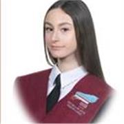 Chica bilingüe apasionada por ayudar a los más pequeños a encontrar en el Inglés una puerta al futuro.