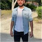 apoyo y repaso en tareas tal como los idiomas