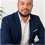 Formador online especializado en agricultura y vitivinicultura. Ingeniero Agrónomo con 15 años de experiencia profesional.